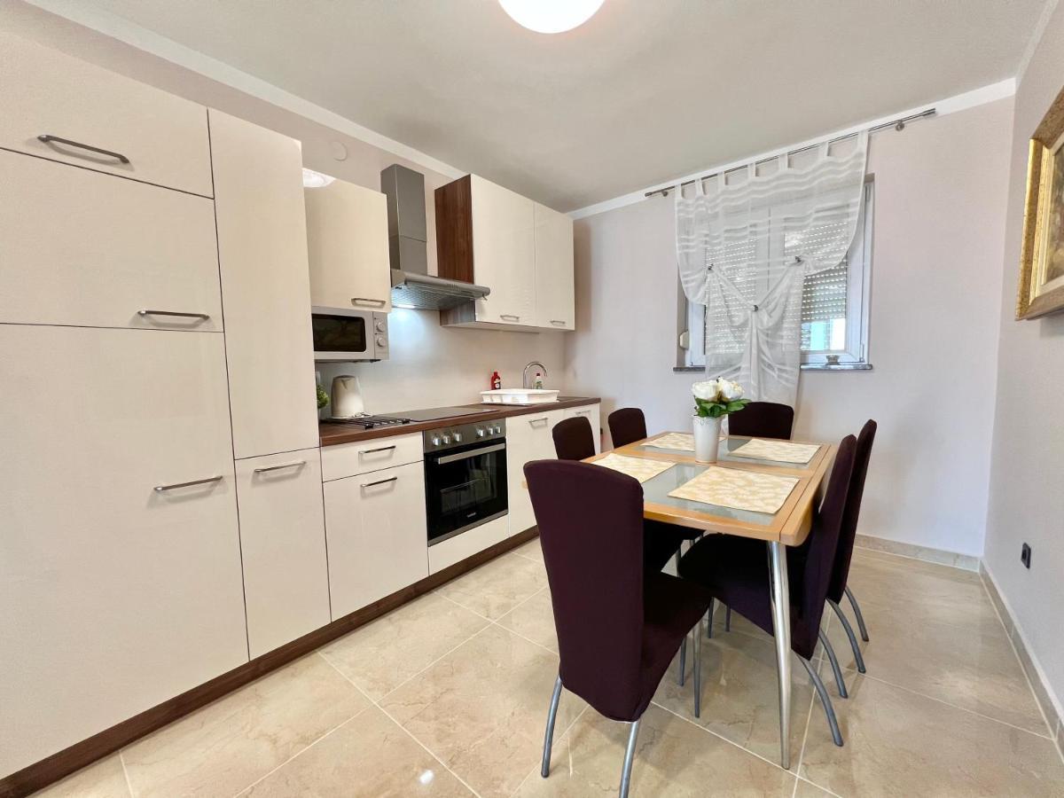 Apartmani Jasminka Dramalj Kültér fotó